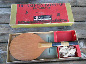 Antique BADMINTON Lowe & Campbell Bat-Minton SET w/BOX Feather Ball 2 RACQUET