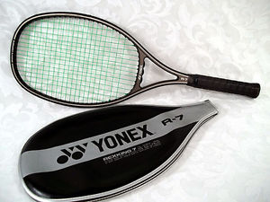 Vtg YONEX R-7 Graphite Construction Tennis Racket 26.75" long 4 5/8" grip