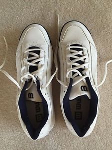 WILSON WHITE/NAVY MEN'S TENNIS SHOES SIZE 10.5