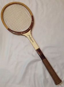 Vintage VTG Rawlings John Newcombe Autograph T770 Wood Tennis Racket Racquet