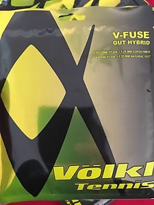 Volkl V Fuse Hybrid 17g Tennis Strings Natural Gut & cyclone