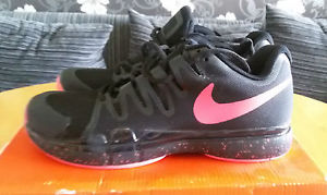 Nike Zoom Vapor 9.5 Tour  US 9.5  EU 43