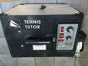 TENNIS TUTOR MODEL 2 BALL MACHINE