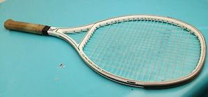 FOX ATP PRECISION CERAMIC WB215 BOSWORTH MIDSIZE 4-1/4 GRIP IN GOOD CONDITION!