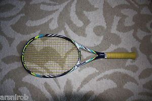 Wilson Juice 100L tennis racquet - Grip 4 0/8 - Hybrid strung