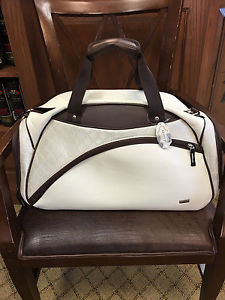 Brand New Tennis Glove It Metropolitan Duffle Bag. Beautiful Bag with tags. NEW!