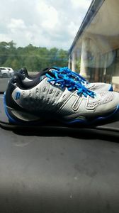 prince t22 tennis shoes size 11.5