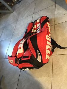 Wilson Tour Tennis Bag Fits up to 6-8 racquets Thermo Guard