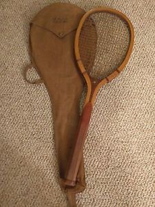 ANTIQUE VINTAGE ALEX TAYLOR & CO WOOD TENNIS RACQUET W/CASE RACKET CIRCA: 1910