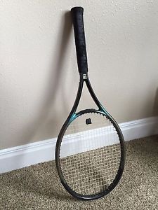Wilson Hammer 4.0 System Stretch Tennis Racquet and case