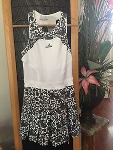 SELLA MCCARTNEY TENNIS DRESS NWT SMALL $120