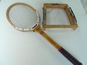 Vintage Dunlop Maxply Fort Tennis Racquet  R 4 5/8 Medium & Dunlop  Wooden Press