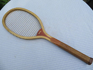 ANTIQUE SPALDING OVAL WOOD TENNIS RACKET CIRCA 1907 VINTAGE RACQUET