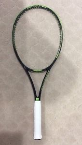 Wilson Blade 98 16x19 4 3/8 Grip