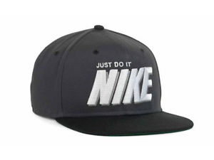 NEW NIKE JUST DO IT GRAY AND BLACK ADJUSTABLE SNAPBACK FLAT BILL HAT CAP $25