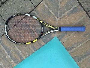 Preowned BabolaT Aeroprodrive 4 1/4 France GT Technology Tennis Racquet