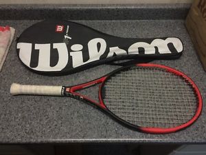 USED RED AND BLACK WILSON HYPER HAMMER XP TENNIS RACQUET NO. 2 - 4 1/4 GRIP