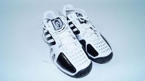 *NEW*Adidas Novak Pro Tennisshoes size US 7 = UK 6,5 white black noir blanc