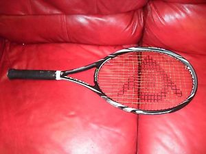 DUNLOP  BIOMIMETIC 600 HM6 Carbon Tennis Racquet