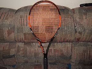 WILSON TENNIS RACKET. BURN 100 ULS.  A LITTLE  USED. 4 1/4