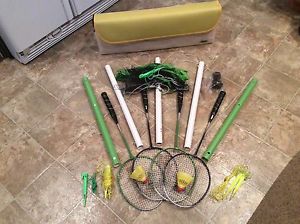 Franklin Sports Recreational Badminton Set. Complete set with carrying case. Exc