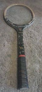 ANTIQUE VINTAGE WOOD TENNIS RACKET  BY: FJ BANCROFT CO. PAT. 1915