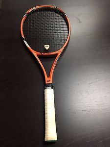 Yonex Vcore Tour G gravity tennis racquet