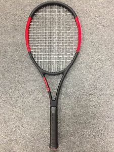 Wilson Pro Staff 97 2017 STRUNG 4 1/4 (Tennis Racket Matte Black 315g 11.1oz)