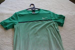 RAFAEL NADAL NIKE Men`s Challenger Premier Tennis Crew Green EUC Size small