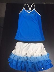 womans tennis skirt