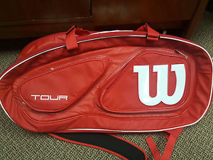 WILSON Tour V 15 Pack Tennis Bag Red