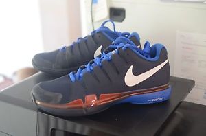 Nike Zoom Vapor 9.5 Tour Blue with Red Accent and Flexpoint 4 racquet