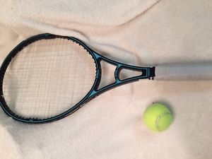 Excellent! Wilson Oversize 110 Sting Tennis Racquet Racket 4 3/8 Oversize