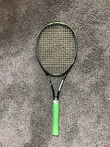 USED -Wilson Blade 98 (16x19) Tennis Racquet 4-3/8