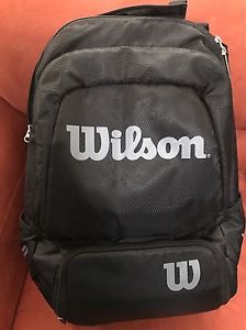 Wilson Tour V Medium Backpack (Black)