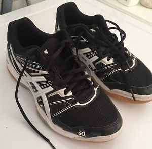 Asics Gel  Men's Indoor Court Shoes Badminton, Squash, Volleyball Sz 7 EUC
