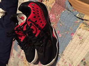 Brand New T22 Racquetball Shoes Ektelon T-22 Low Red Black Size 12 Mens