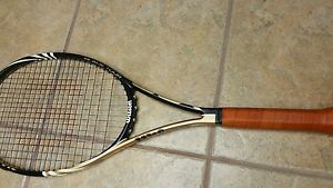 wilson blx blade tour 93 recently strung with babolat vs gut and luxillon string