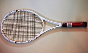 NEW WILSON KFACTOR GOLD 104 LIMITED EDITION #575 VENUS WILLIAMS 2007  STRUNG