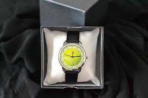 Men's White & Black Leather Pro Tennis Ball Trainers RRP £12 Professional Watch