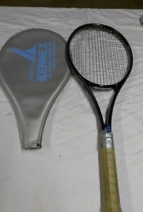 Pro Kennex Graphite Saber 30 Tennis Racquet includes carrying bag