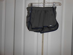 NIKE--DRI-FIT TAUPE BROWN NAVY TRIM SHORTS----XS