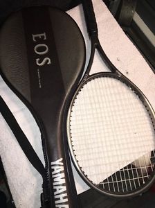 Yamaha EOS Tennis Racquet 4 3/8 W/ Case 95 SQ" 16x18 Graphite