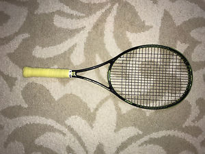 Wilson Blade 98 16x19 tennis racquet - 4 3/8 - STRUNG!