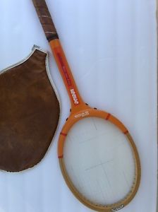 WILSON WOOD TENNIS RACKET BILLIE JEAN KING PRESTIGE MODEL With Zipper Cover