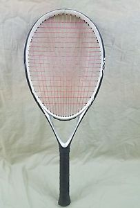 Wilson w2 Black Whisper Tennis Racquet