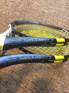 2 Babolat Aero 112 Racquets 4 3/8