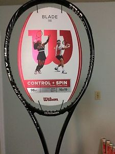 *NEW OLD STOCK* WILSON BLX BLADE 98 16x19 2013 tennis racquet 4 3/8