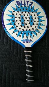 Wilson Blitz True Grit Paddle