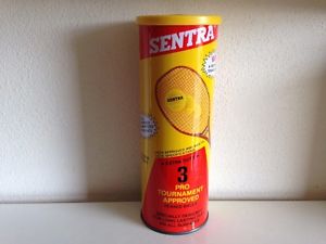 Vintage tennis balls can Sentra unopened